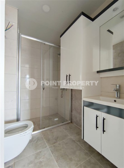 A fully finished apartment on the 4th floor in a building built in 2021.-id-3881-photo-6