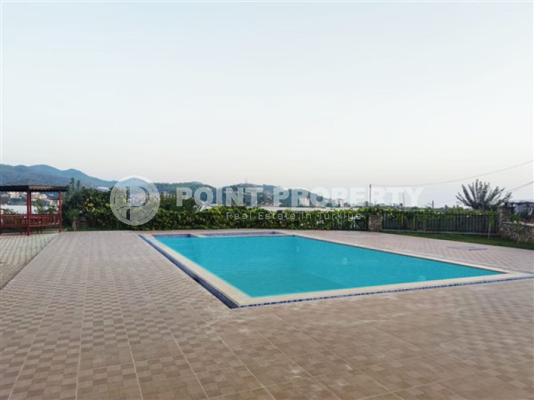 A fully finished apartment on the 4th floor in a building built in 2021.-id-3881-photo-11