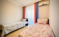 Small compact apartment with two bedrooms 300 meters from the sea.-id-3886-photo-5