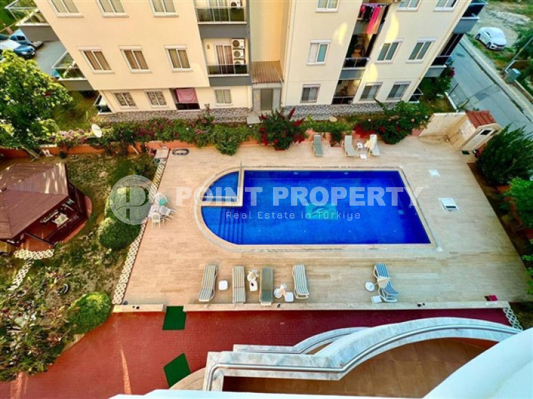 Small compact apartment with two bedrooms 300 meters from the sea.-id-3886-photo-9