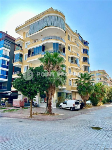 Classic apartment with a bright interior 300 meters from the sea in the center of Mahmutlar.-id-3887-photo-11