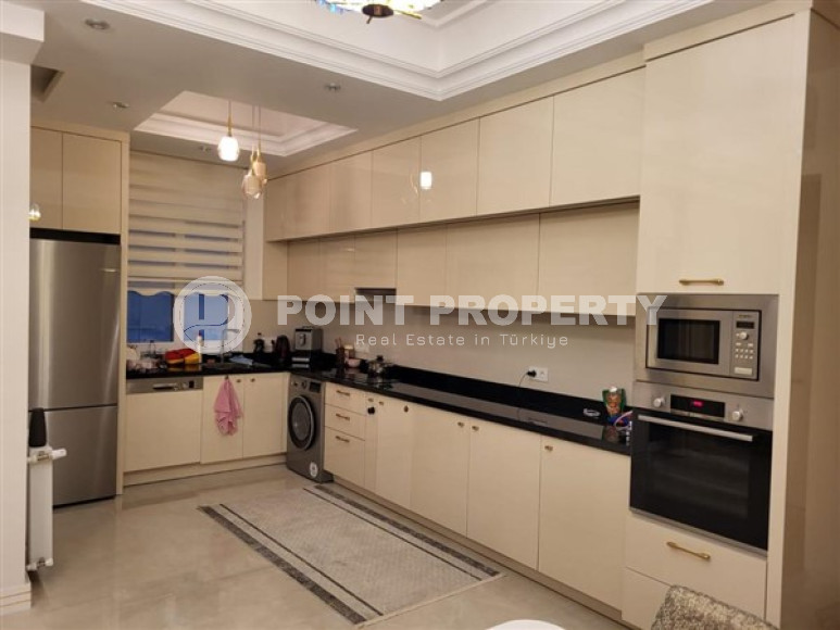 Comfortable 2+1 apartment with an area of 100 m2, Mahmutlar, Alanya-id-3893-photo-12
