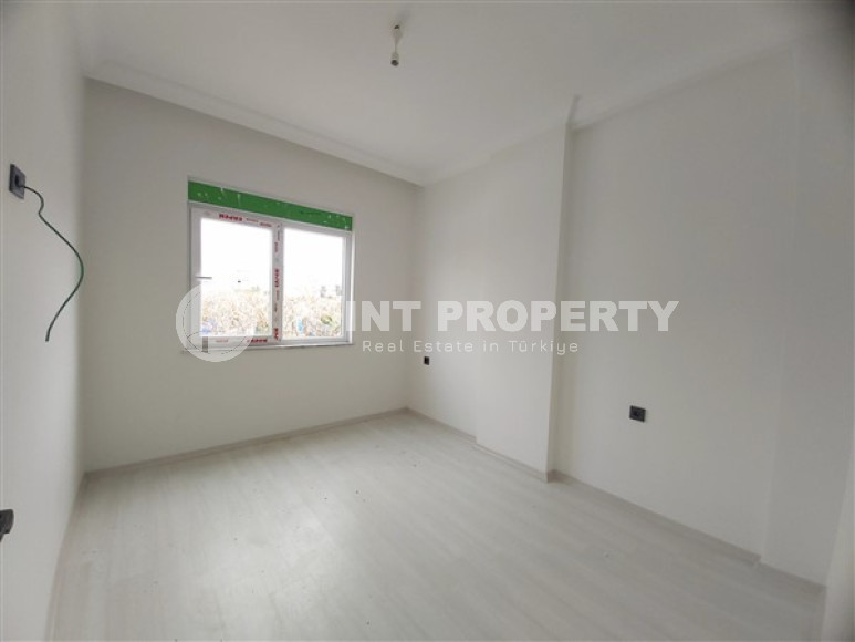 Inexpensive two-room apartment 50 m2 in a newly built complex 500 meters from the sea, Kargicak-id-3895-photo-7