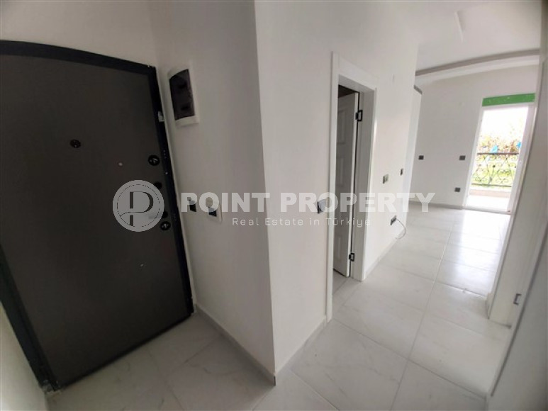 Inexpensive two-room apartment 50 m2 in a newly built complex 500 meters from the sea, Kargicak-id-3895-photo-8