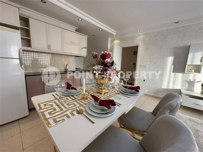 Nice modern apartment with good repair, furniture and household appliances, 500 meters from Cleopatra Beach.-id-3900-photo-4