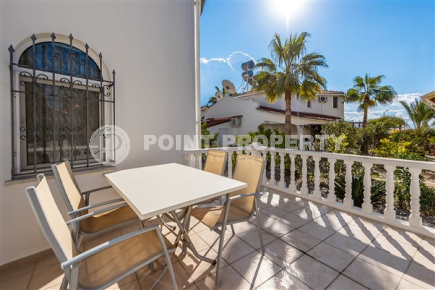 Сказочная уютная вилла с ухоженным зеленым садом и аккуратным двориком в районе Авсаллар.-id-3901-фото-11