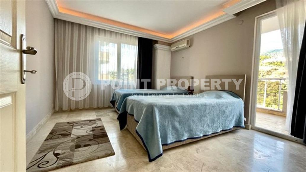 Cozy apartment 2+1, with a total area of 110 m2, on the 3rd floor in a quiet, landscaped area of Cikcilli.-id-3903-photo-4