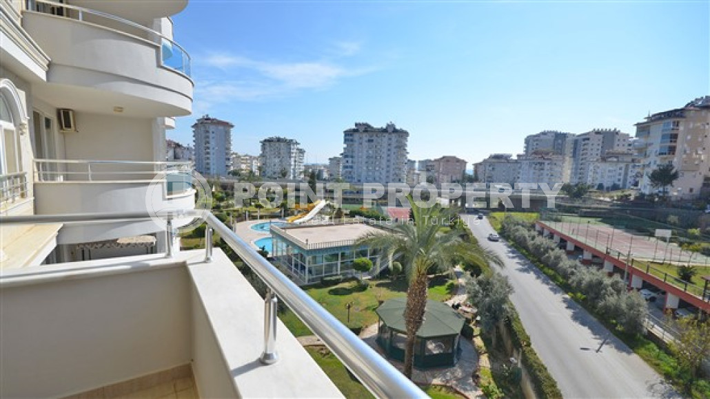 Готовая к проживанию квартира 100 м2 в комплексе с двумя бассейнами, район Джикджилли-id-3909-фото-10