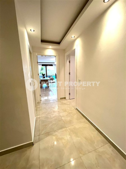 Две квартиры 140 м2 и 100 м2 на верхних этажах комплекса, район Кестель. Возможность получения турецкого гражданства.-id-3912-фото-13