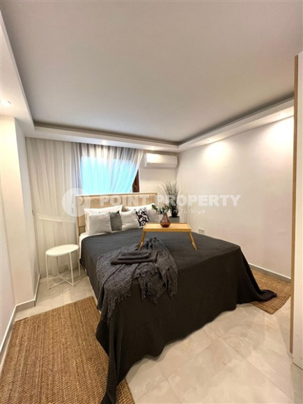 Две квартиры 140 м2 и 100 м2 на верхних этажах комплекса, район Кестель. Возможность получения турецкого гражданства.-id-3912-фото-14