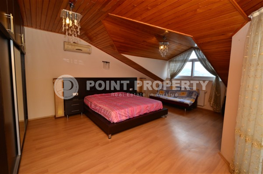 Просторный пятикомнатный пентхаус с площадью 360 м2, центр Аланьи-id-3913-фото-13