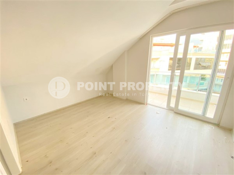 Spacious 2+1 apartment on the 6th floor 900 meters from the sea.-id-3916-photo-2