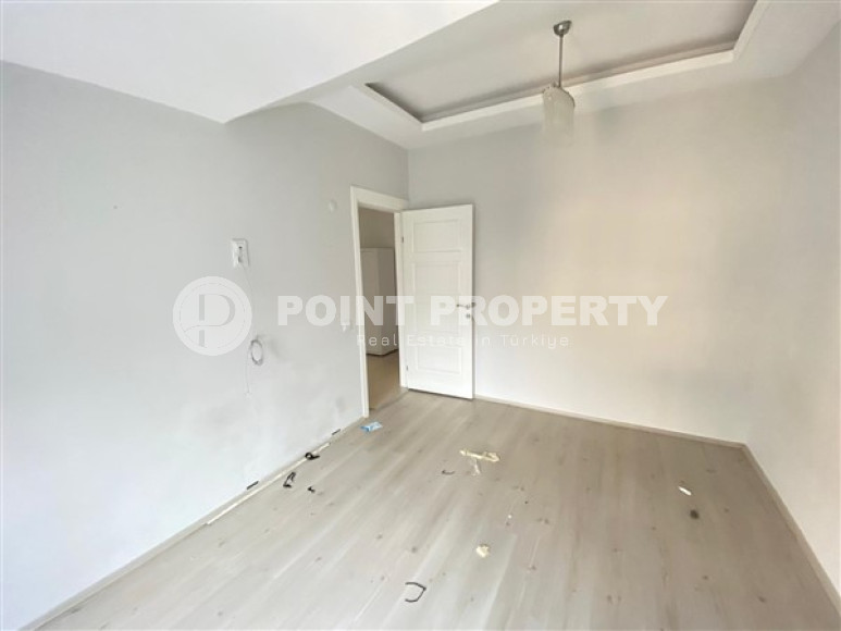 Spacious 2+1 apartment on the 6th floor 900 meters from the sea.-id-3916-photo-5