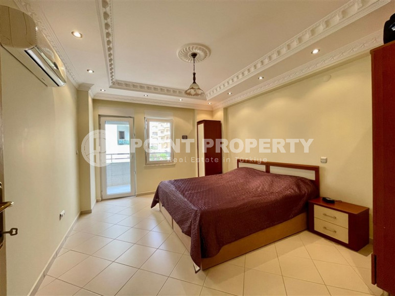 Spacious three-room apartment in Mahmutlar 5 minutes from the sea, 110m2-id-1043-photo-8