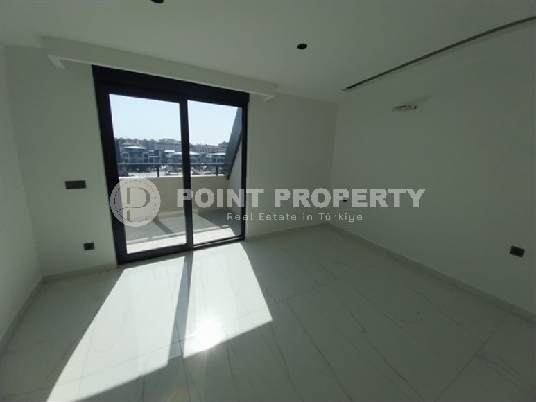 Spacious 3+1 apartments with a total area of 141 m2 in a modern residential complex.-id-3917-photo-19