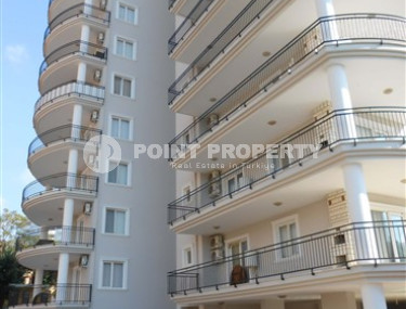 Furnished three-room apartment with an area of 115 m2, Tosmur district-id-3918-photo-3