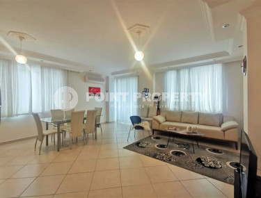 Spacious 5+1 duplex on the 4th floor with an attic 450 meters from the beach.-id-3919-photo-1