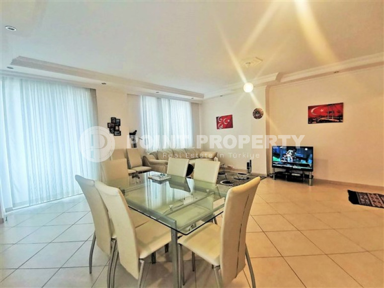 Просторный дуплекс 5+1 на 4-м этаже с мансардой в 450 метрах от пляжа.-id-3919-фото-3