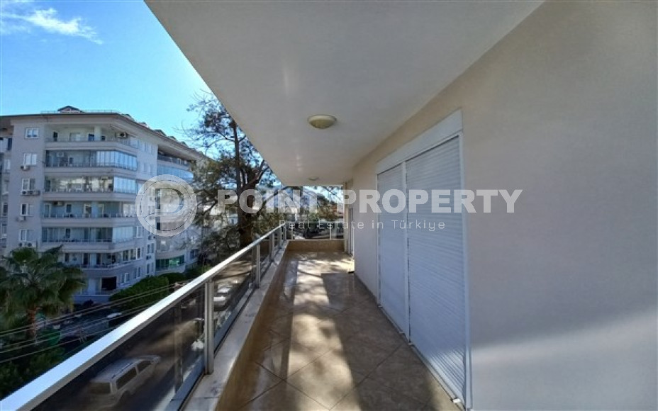 Просторный дуплекс 5+2 на 4-м этаже с мансардой в центральной части Аланьи.-id-3921-фото-10