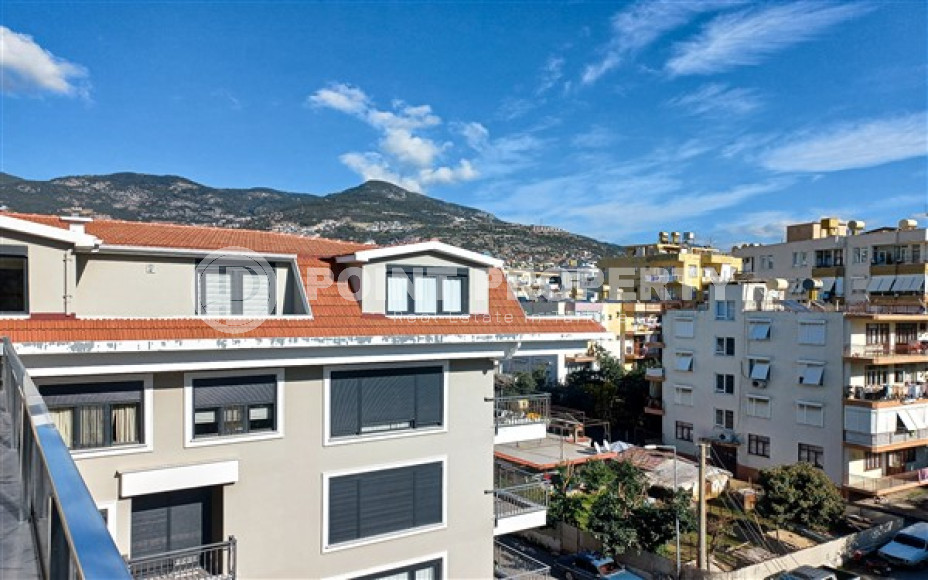 Просторный дуплекс 5+2 на 4-м этаже с мансардой в центральной части Аланьи.-id-3921-фото-15