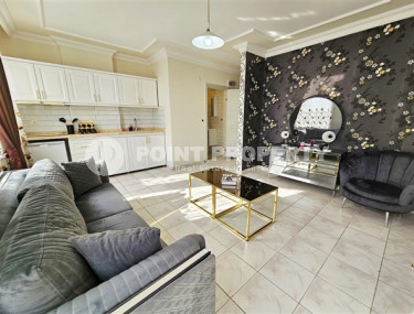 A wonderful one-room apartment with a total area of 65 m2, 500 meters from the sea.-id-3922-photo-3