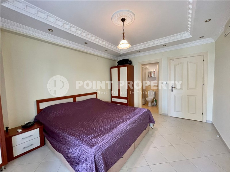 Spacious three-room apartment in Mahmutlar 5 minutes from the sea, 110m2-id-1043-photo-9