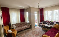 Budget apartment with two bedrooms in the central part of Alanya.-id-3927-photo-1