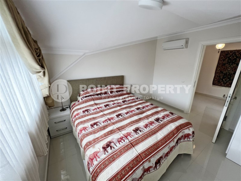 Luxurious five-room penthouse with a 4+1 layout and an area of 240 m2-id-1330-photo-10