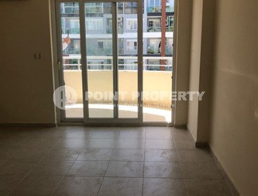 Two-room apartment 2+1, with a total area of 110 m2, on the 10th floor in the popular Mahmutlar area of Alanya.-id-3943-photo-3