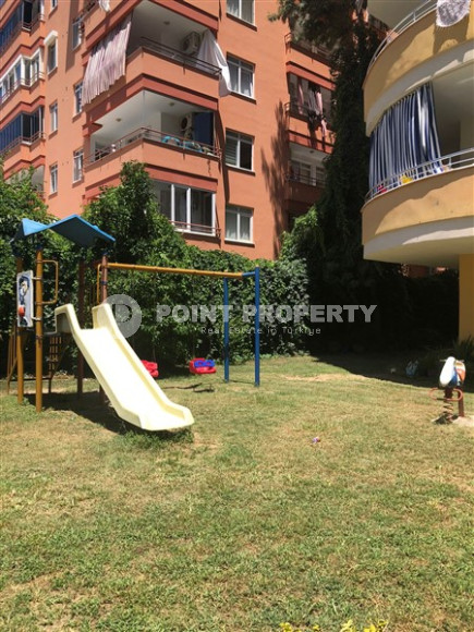 Two-room apartment 2+1, with a total area of 110 m2, on the 10th floor in the popular Mahmutlar area of Alanya.-id-3943-photo-8