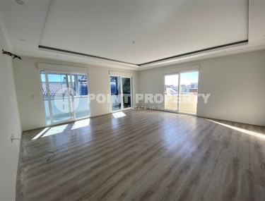 Просторный дуплекс 3+1 на 4-м этаже с мансардой с роскошным панорамным видом на Таврские горы.-id-3945-фото-2