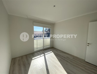 Просторный дуплекс 3+1 на 4-м этаже с мансардой с роскошным панорамным видом на Таврские горы.-id-3945-фото-5