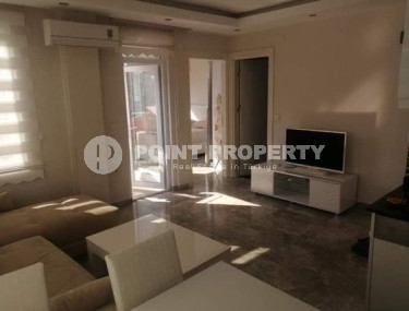 Небольшая квартира с хорошим ремонтом и светлым классическим интерьером в центре района Оба.-id-3947-фото-2