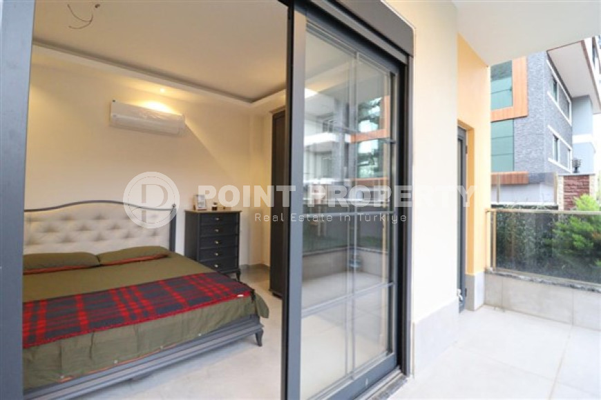 Двухуровневые апартаменты 180 м2 на 1 и 2 этажах комплекса в районе Оба-id-3953-фото-3