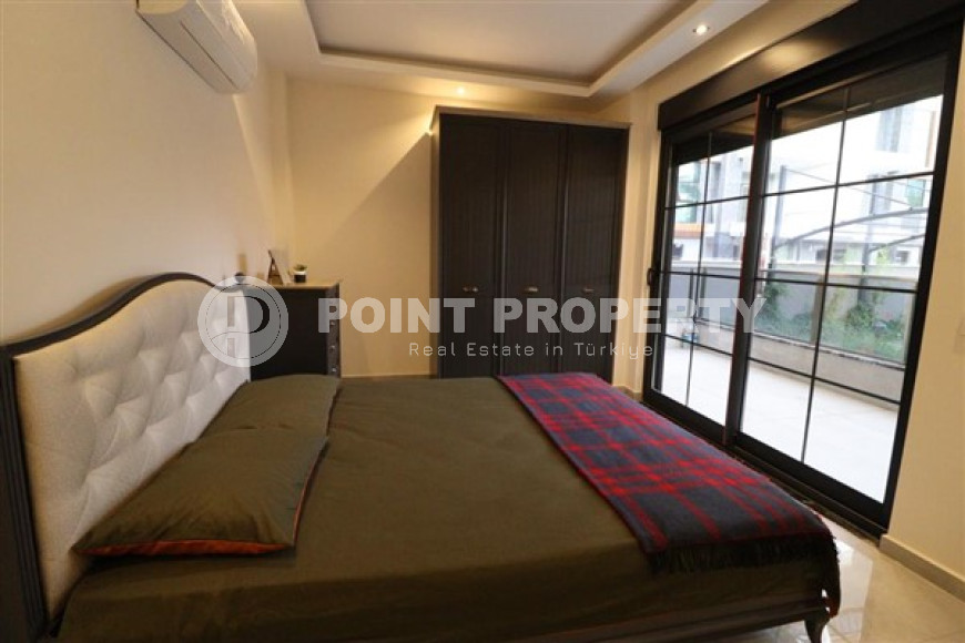 Двухуровневые апартаменты 180 м2 на 1 и 2 этажах комплекса в районе Оба-id-3953-фото-9