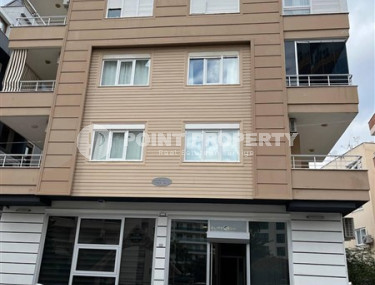 Charming three-room apartment of 80 m2 with furniture, near the center of Alanya-id-3954-photo-3