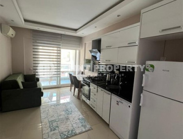 Готовая к заселению квартира с планировкой 1+1 в 300 метрах от пляжа Клеопатры, центр Аланьи-id-3956-фото-2