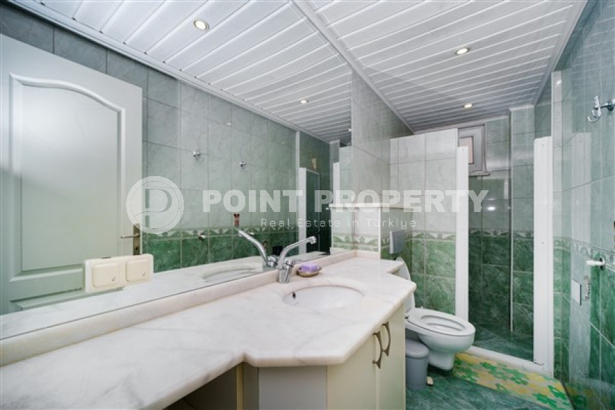 Equipped three-room apartment with furniture in Cikcilli area, 110 m2-id-3957-photo-6