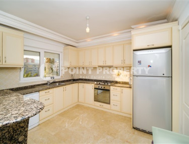 Bright furnished 2+1 apartment in a building with a swimming pool and garden.-id-3959-photo-3