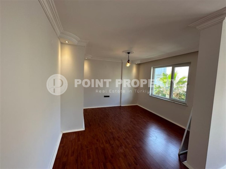 Просторный дуплекс 4+1 в центре благоустроенного района Оба.-id-3960-фото-5