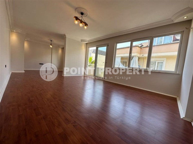 Просторный дуплекс 4+1 в центре благоустроенного района Оба.-id-3960-фото-6