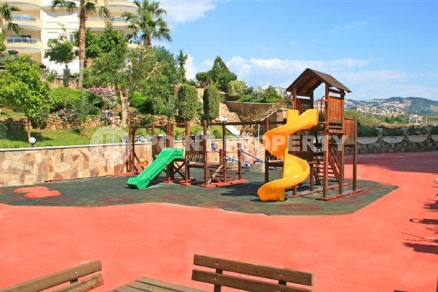 A wonderful, bright apartment with a pleasant interior on the 2nd floor, a 20-minute walk from the sea.-id-3966-photo-20