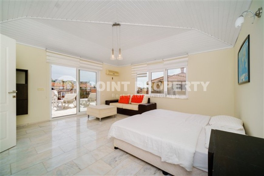 Комфортабельная пятикомнатная меблированная вилла с площадью 200 м2 в районе Кестель-id-3965-фото-14