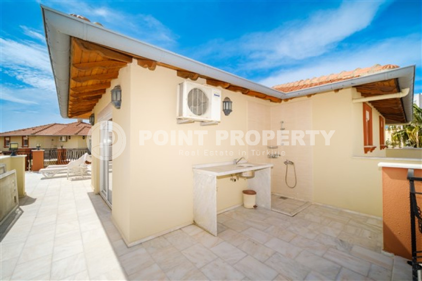 Комфортабельная пятикомнатная меблированная вилла с площадью 200 м2 в районе Кестель-id-3965-фото-16