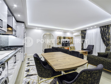 Spacious penthouse with 4+1 layout, 280 m2, from the owner in Mahmutlar, 150 m from the sea-id-1332-photo-5