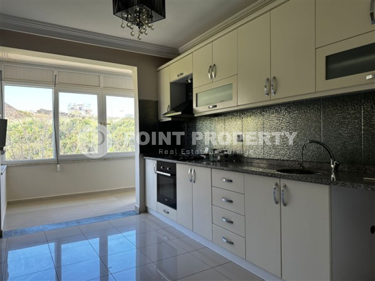 Вместительный шестикомнатный пентхаус 280 м2, центр Аланьи. Продается без мебели.-id-3971-фото-10