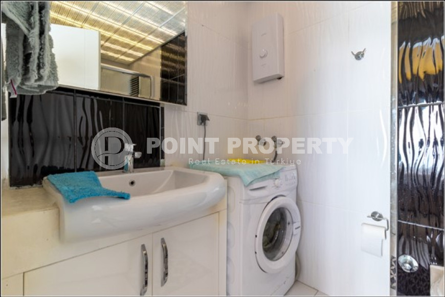 Comfortable inexpensive 1+1 apartment 50 m2 within walking distance from the sea, Mahmutlar-id-3973-photo-8