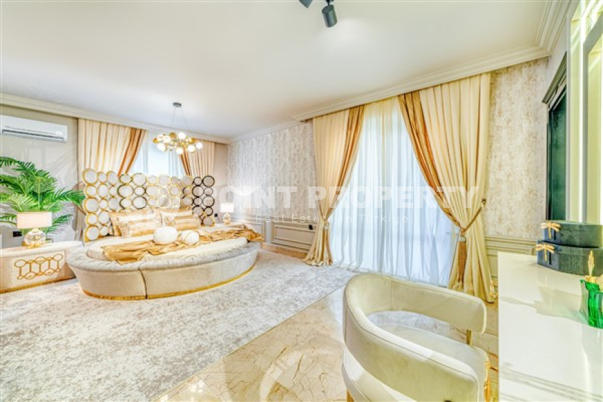Charming five-room villa 280 m2 with furniture and designer interior, Kargicak district-id-3975-photo-21