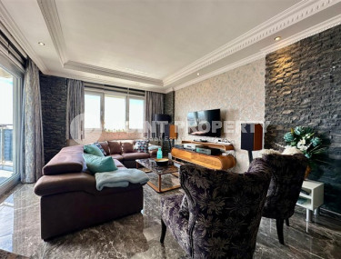 Exclusive three-room apartment 120 m2 in a complex with luxury infrastructure, Cikcilli district-id-3978-photo-3