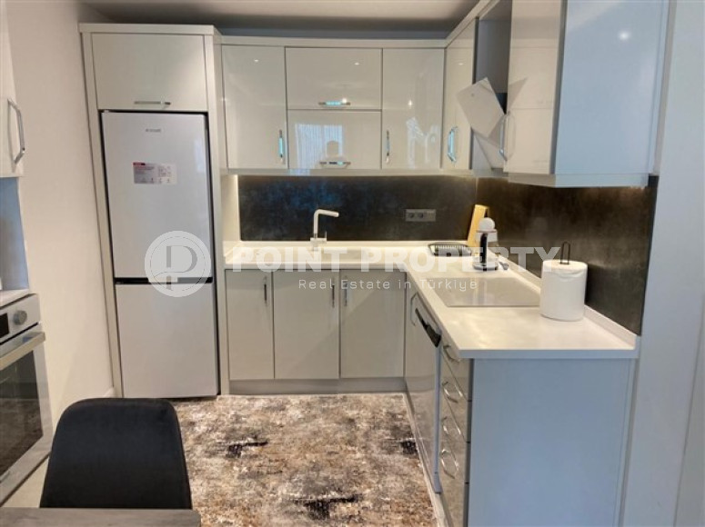 View apartment 1+1 with an area of 70 m2 in the Mahmutlar area, 200 meters from the sea-id-3980-photo-4